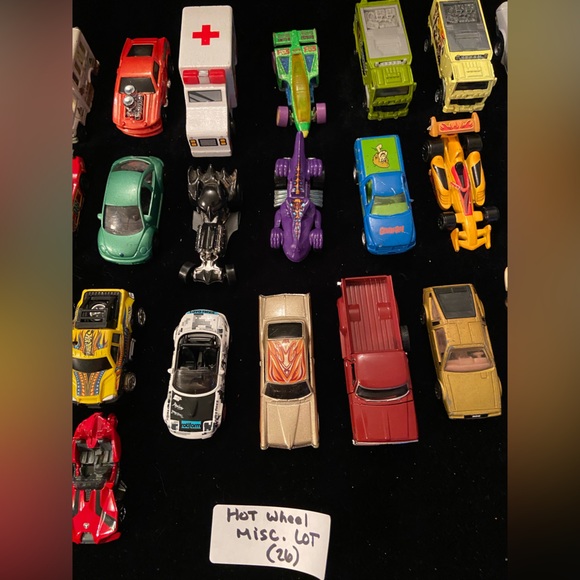 Lot 6 Misc- 26 HOT WHEELS die cast CARS Various ages USED Toy Box Condition READ - Picture 3 of 9